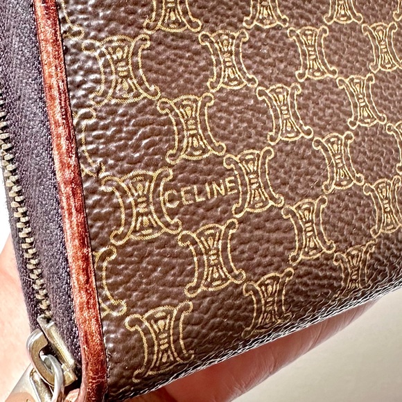 Celine Macadam Vintage Long Zippy Wallet - Picture 8 of 8